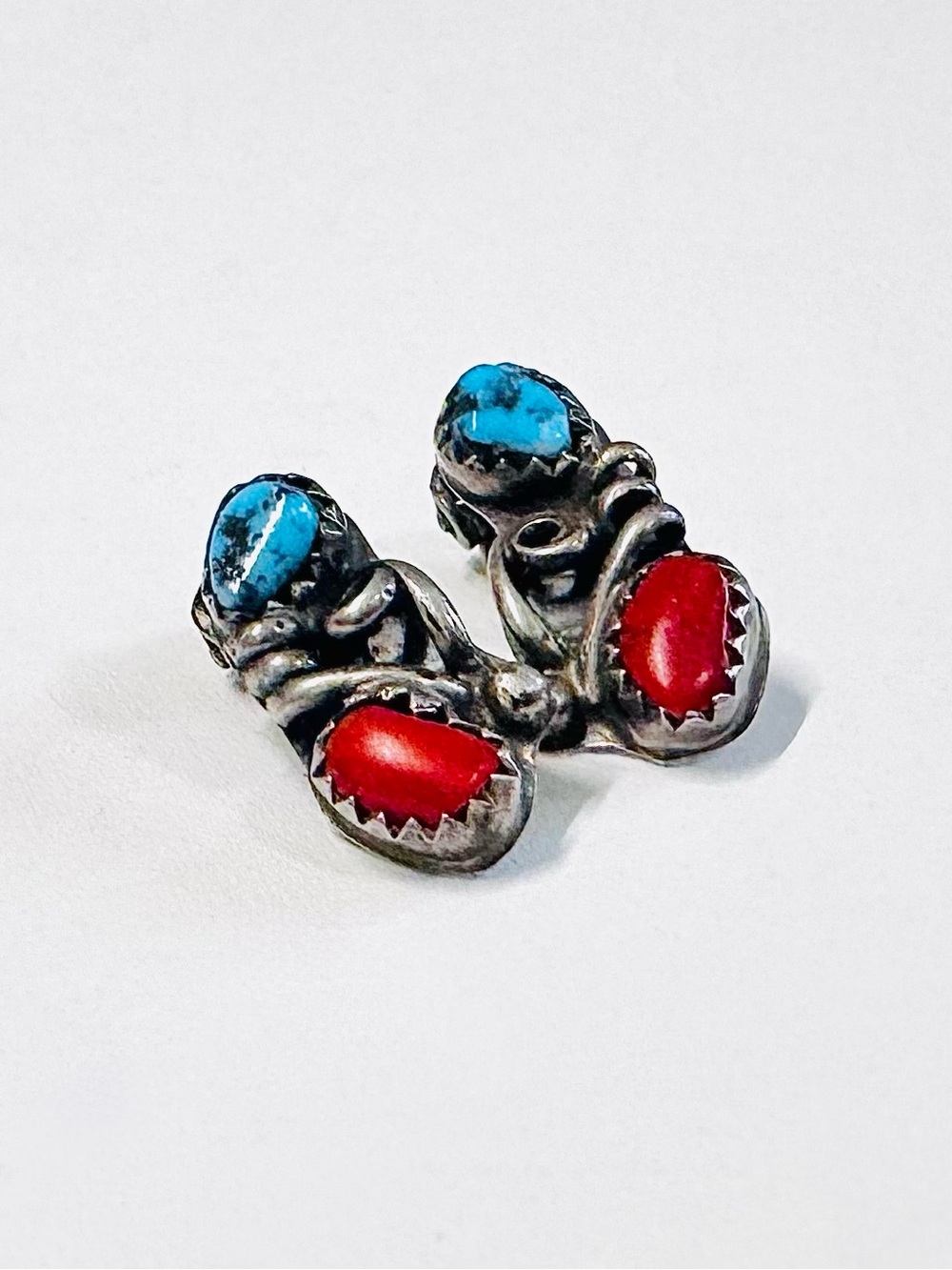 Vintage Native American Navajo Sterling Silver Turquoise Coral Clip-On Earrings